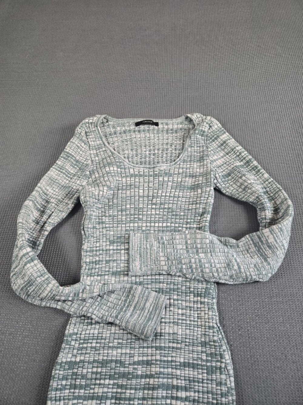 Forever 21 Ribbed Knit Bodycon Dress Sage Green Marled Long Sleeve Size M